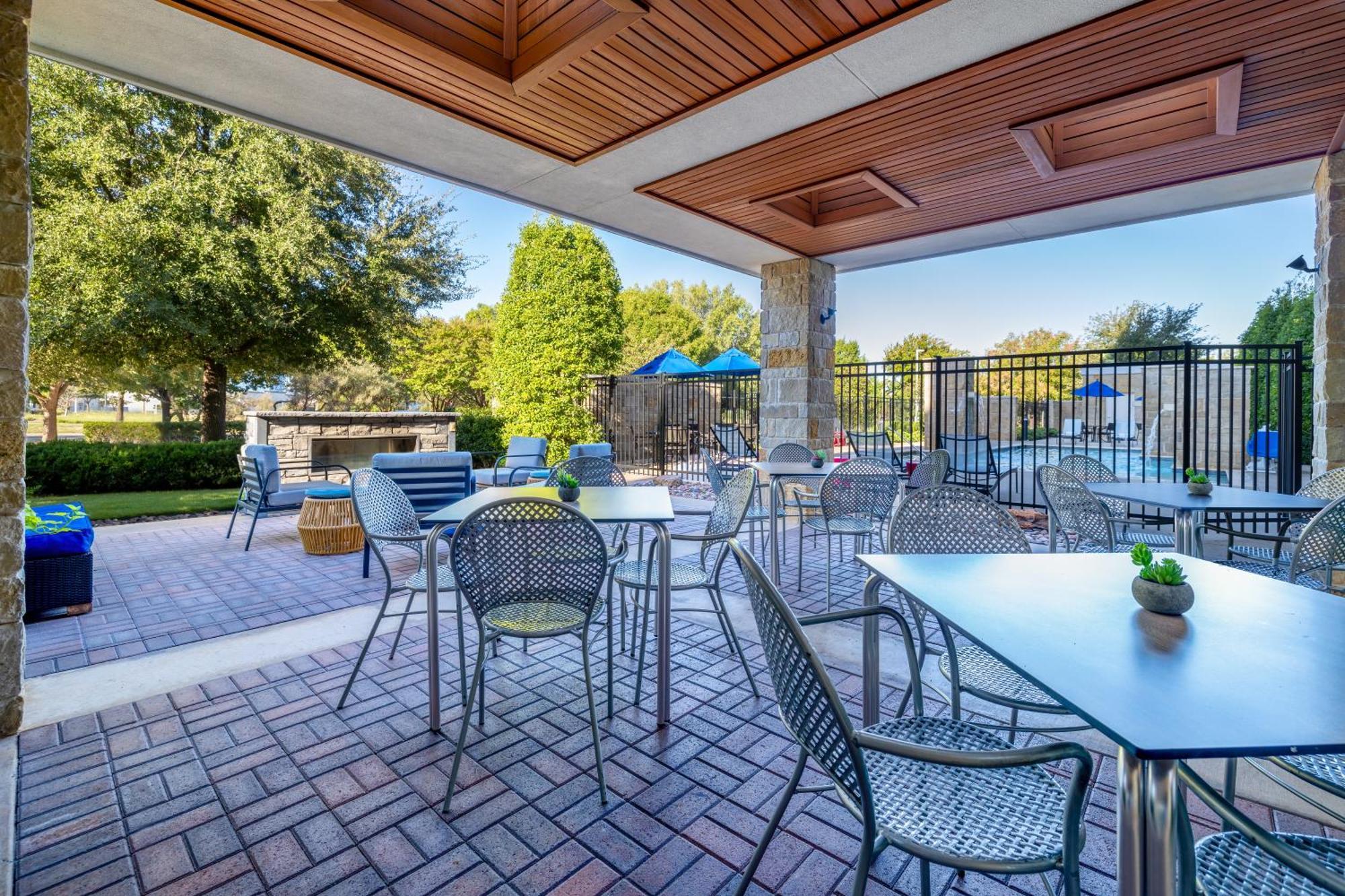 Home2 Suites Dallas-Frisco Bagian luar foto
